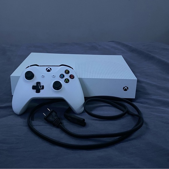 Xbox 1s digital 500gb